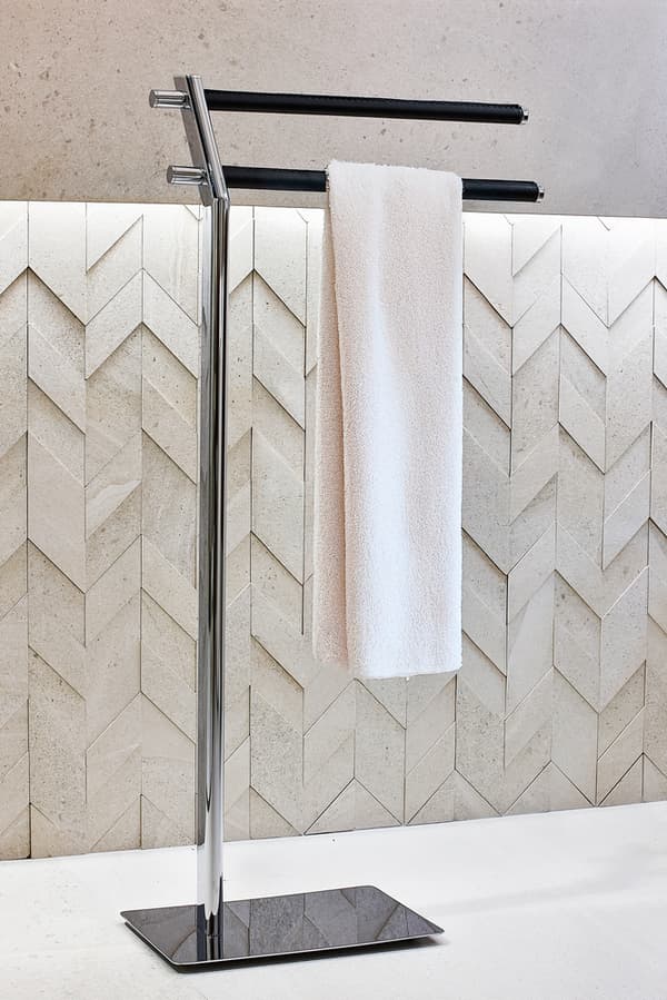 Q-BATH PREMIUM DECOR 1561 håndklædeholder sølv sort læder