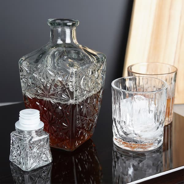 Lasinen viskikarafe 830 ml