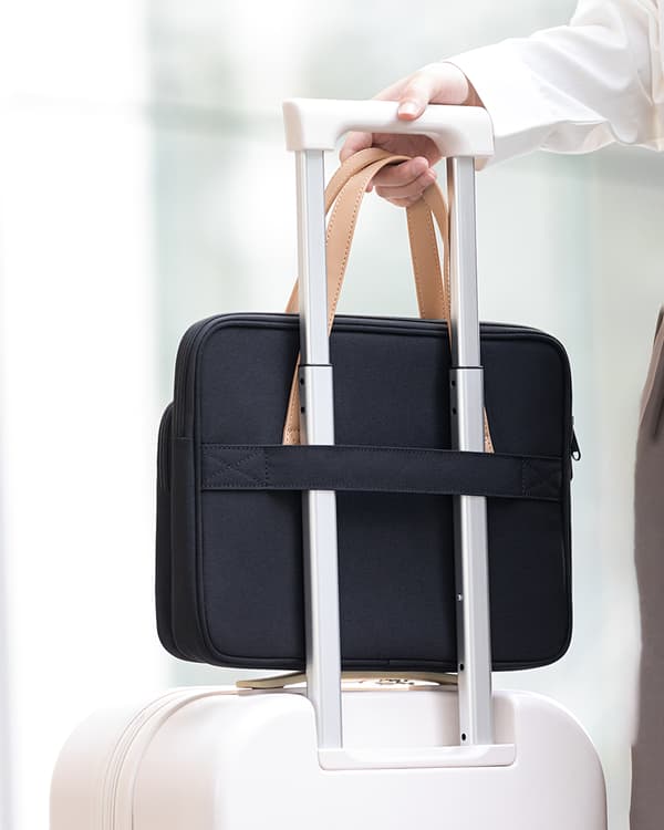 INNOSTYLE DAMELAPTOPTASKE 13-14 VANDTÆT OMNIPROTECT PRO SORT
