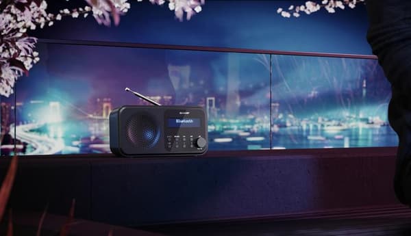 Sharp Tokyo DR-P421 bærbar radio sort