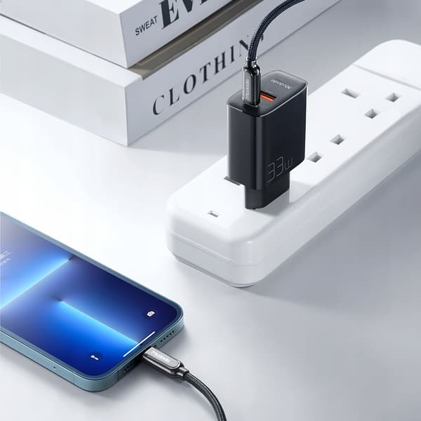 MCDODO HURTIG VÆGOPLADDER TIL TELEFON 2X USB USB-C PD 33W + 1M KABEL