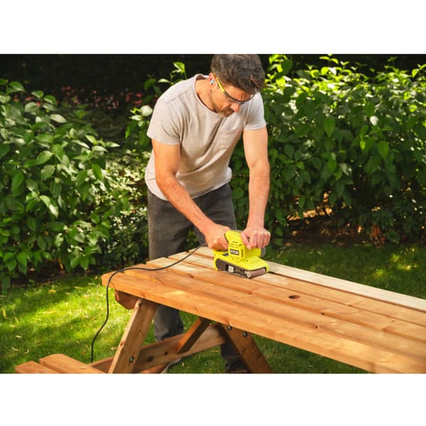 RYOBI Båndslibemaskine RBS800