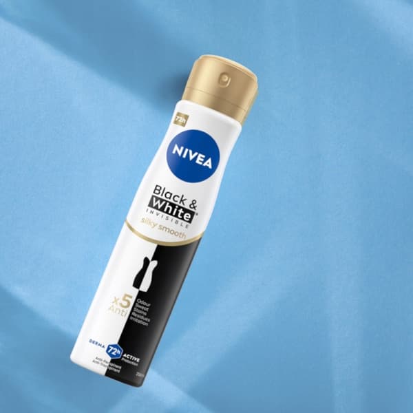 NIVEA Black & White silkeblød antiperspirant spray 250 ml