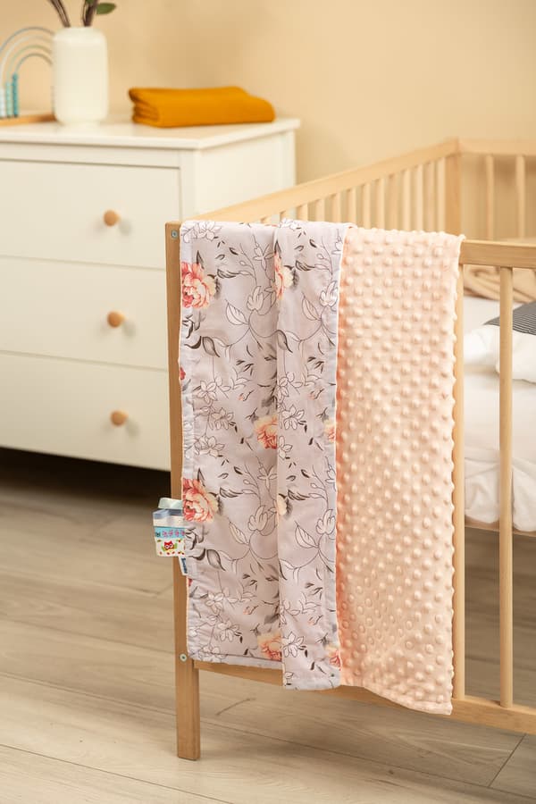 LET MINKY TÆPPE 75x100 PEACH MAGIC GARDEN