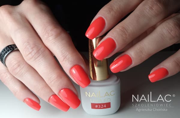 #324 NaiLac Hybrid -kynsilakka 7ml