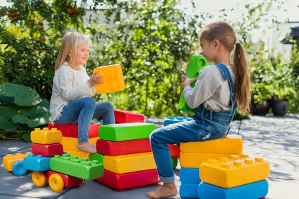 Marioinex Mega BLOCKS -tiilet + pyörät luova