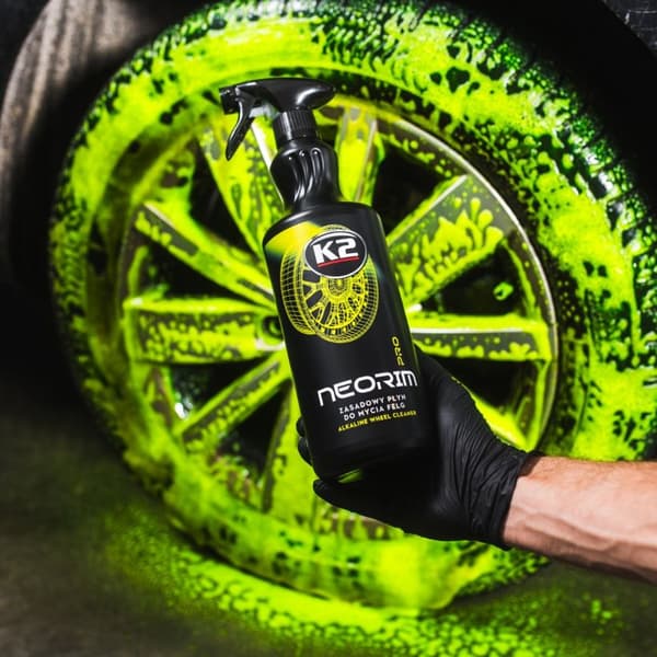 K2 D1011 NEORIM PRO Alkalisk fälg- och däckrengöring 1L