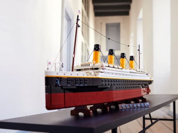 LEGO Creator Titanic 10294, 9090 dele, skala 1:200
