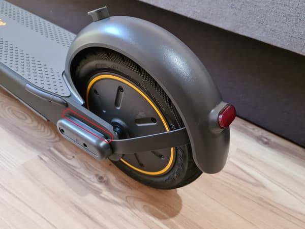 Ninebot Max/Motus Scooty 10 Fästedistanser (Svart)
