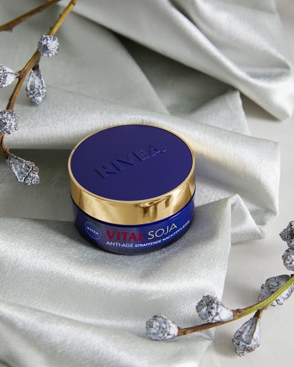 NIVEA VITAL SOJA regenererande natkräm, mogen hud 50 ml