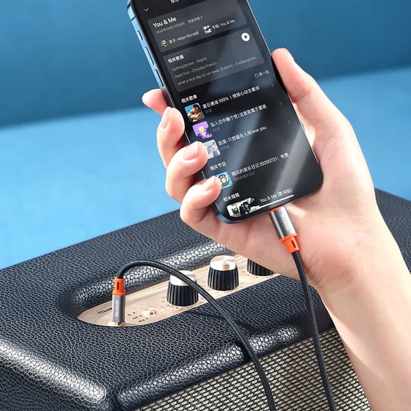 MCDODO AUX-KAAPELI IPHONE X 14:LLE LIGHTNING MINI JACK -SOVITIN 1M