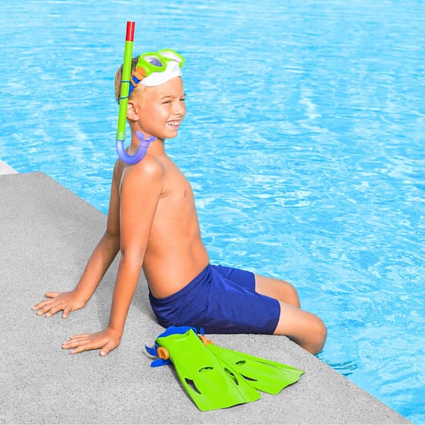 Sukellussetti maski snorkkelin kanssa uintilasit + evät