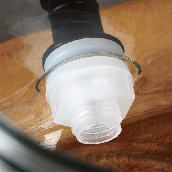 Glasdrikkande med hane 3,2 l