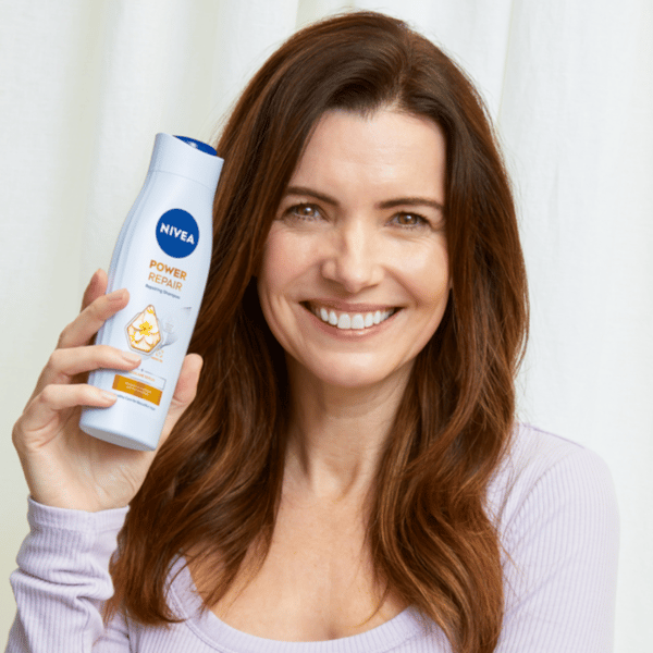 368917 NIVEA Shampoo Power Repair reparerende 400ml