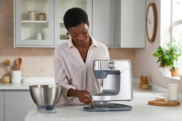 Kenwood KHC29A.R0SI Yleiskone sisäänrakennetulla vaa'alla