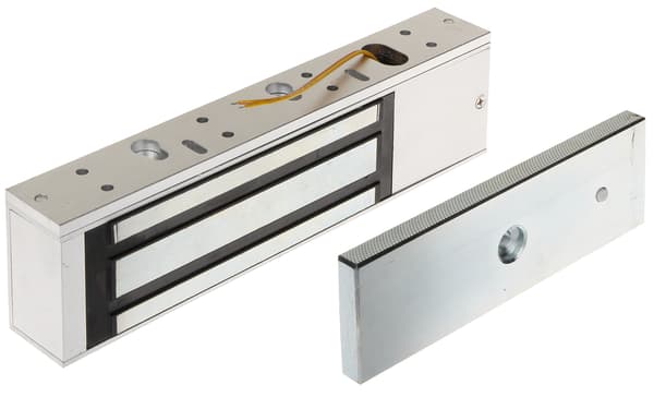 ELEKTROMAGNETISKE ARME ZE-500