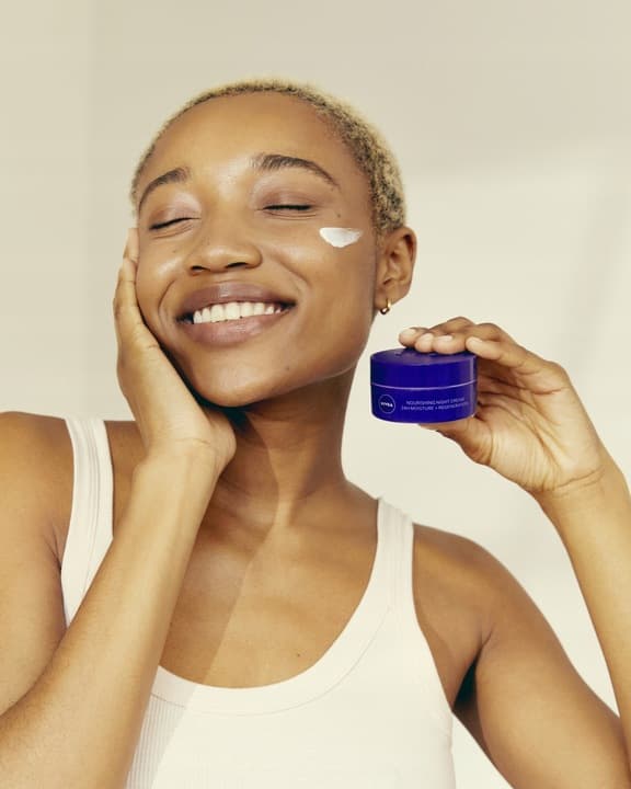 Nivea 24H Booster natcreme til tør og følsom hud 50 ml