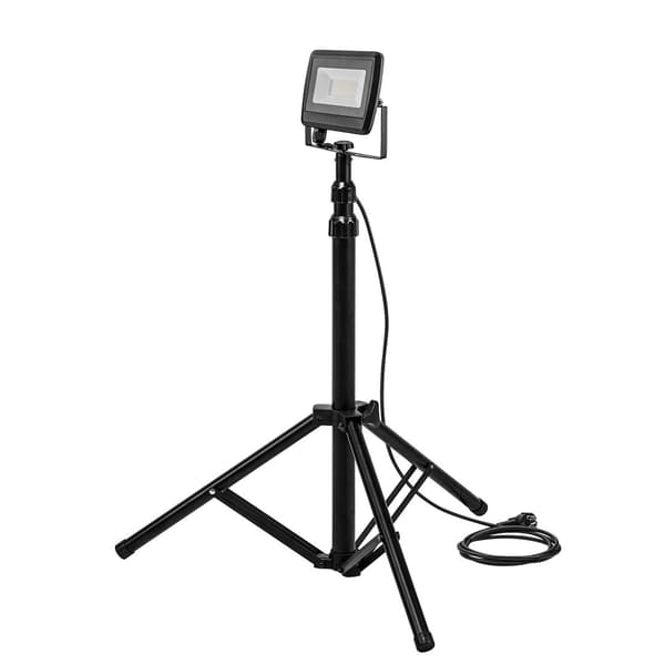 ENKELT FLOODLIGHT PÅ STATIV 30W LED 2700LM - T N99-059