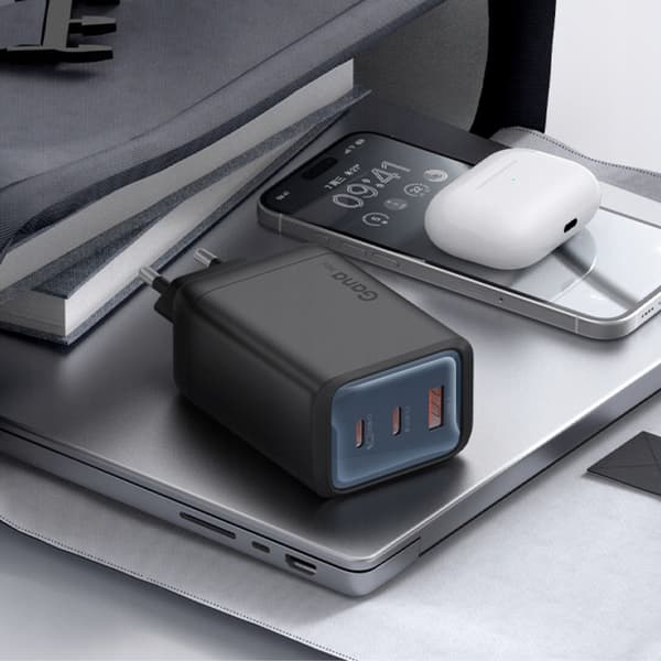MCDODO VÄGGLADDARE STRÖMFÖRSÖRJNING CUBE 3X USB-C PD USB 100W VIT
