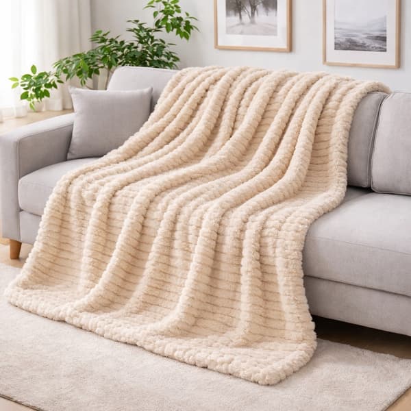 Tæppe Aura Fluffy - lys beige 200x220cm varm, ideel til efterår