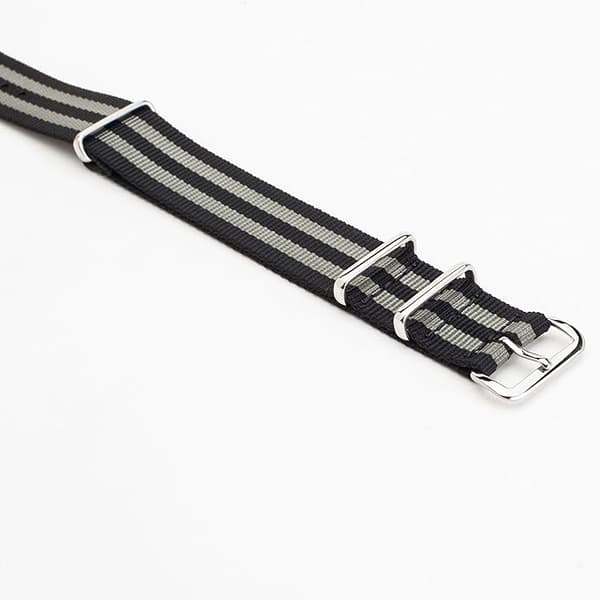 SORT-GRÅ NATO NYLON UNIVERSAL URREM SØLV SPÆNDE 20MM