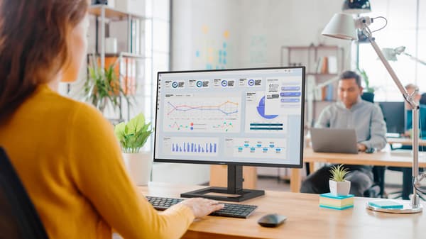 PHILIPS LED-SKÆRM 23,8 24E1N1300AE/00 100Hz