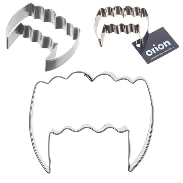 Metall kakutstickare vampyrtänder 5,5 cm