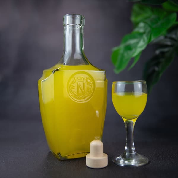 NOBEL 500ml viskipullo korkilla