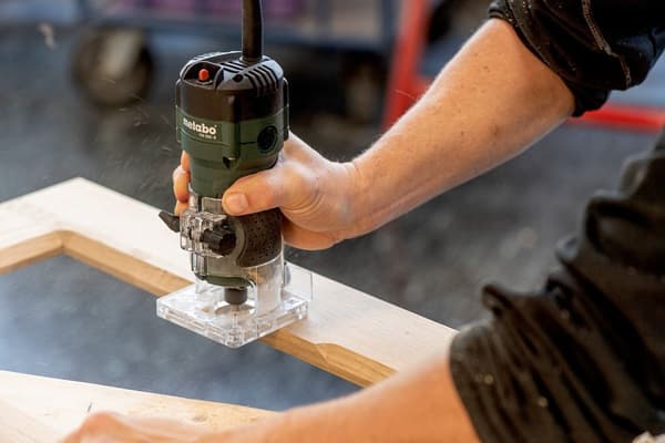 METABO KANTFRÄS 500W FM 500-6