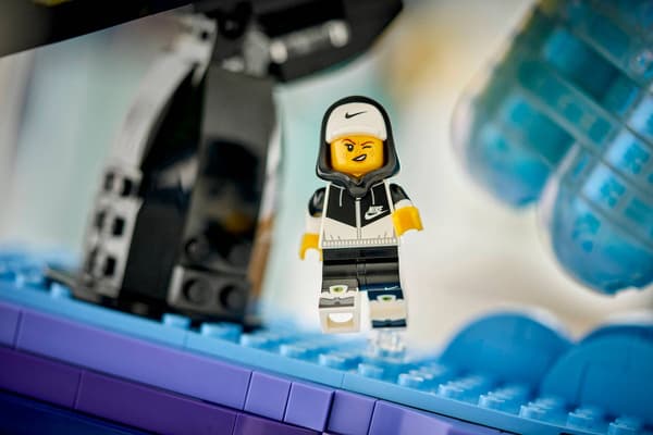 LEGO 43025 Nike