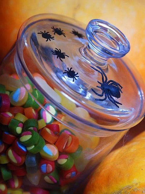 Halloween edderkopkonfetti 15g 1 pakke