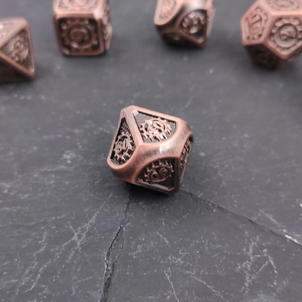 Steampunk RPG terningsæt med 7 metalterninger