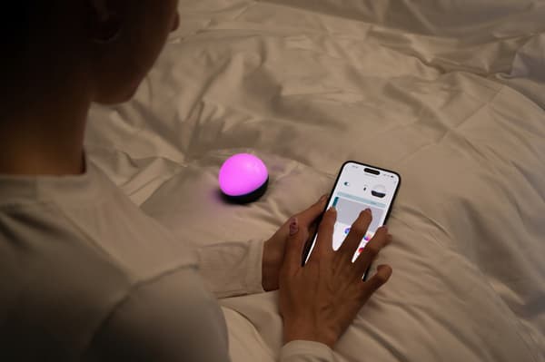 Olight Obulb Pro S blå lampe 240 lm 156 timer 1650 mAh