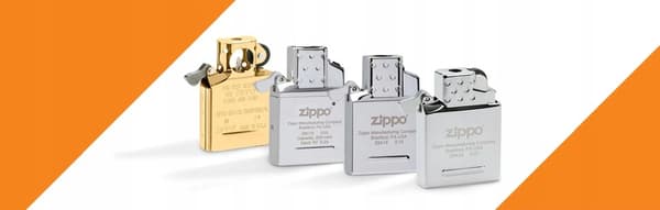 ZIPPO TÄNDARE I BORSTAD KROM MED 2 STJÄTTAR