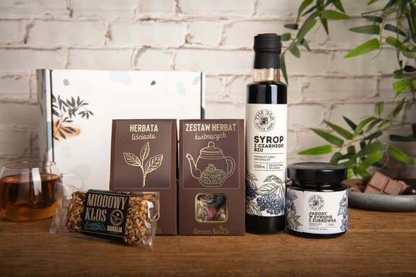 Presentask blommande teset sirap frukter te present box