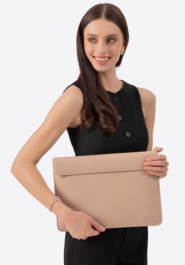 Wittchen Herr 13-tums datorfodral i imitationsläder beige