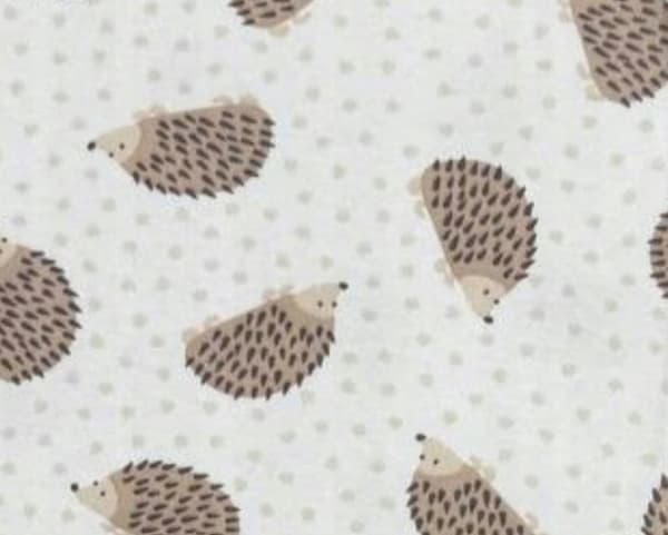 68 ÄRMAR, TRYCKFRI babyshorts, 100% BOMULL, BEIGE HEDGEHOG