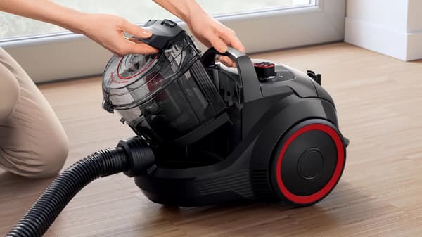 Bosch ProPowerBGS21POW2 pölypussiton imuri musta