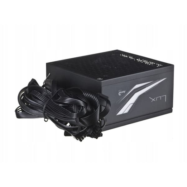 AeroCool PGS LUX RGB 550W strømforsyning, 80+ bronze, sort