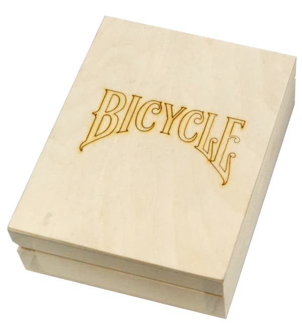 BICYCLE MONARCHS DECK RED 1 DECK Spelkort i en trälåda