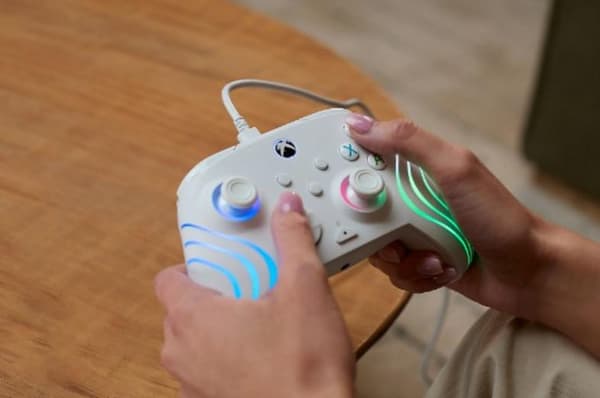 Kablet controller Turtle Beach Afterglow Wave White – Xbox Series X/S, Xbox One og PC (231860)