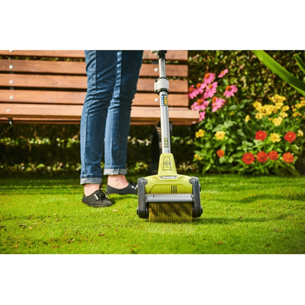 RYOBI Terassinpuhdistuslaite 18V