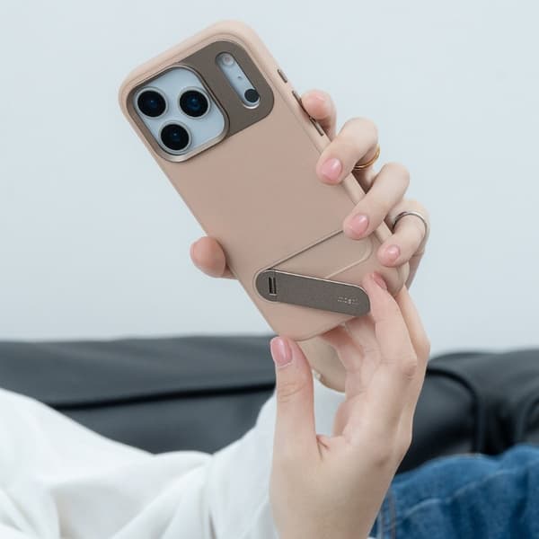Moshi Kameleon MagSafe – iPhone 17 Pro Max-skal med stativfunktion (Midnattsgrå)
