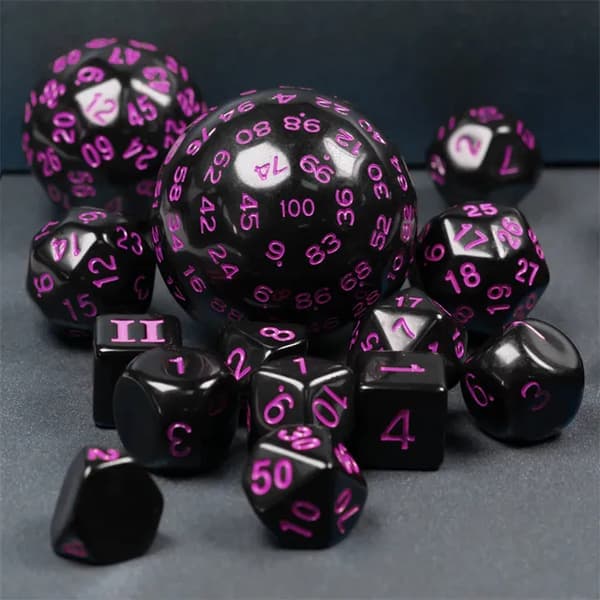 RPG terninger sort og lilla sæt med 15 terninger
