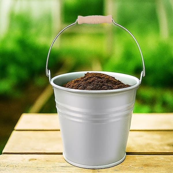 Muoviämmä harmaa 7 l