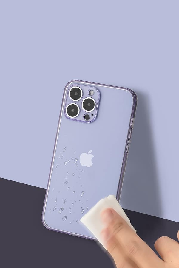 STARK PLAST TRANSPARENT SKAL TILL IPHONE 13