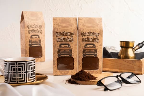 Present till farfars dag malet kaffe Arabica hasselnöt låda 100 g