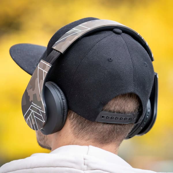 PowerLocus trådlösa kamouflagehörlurar med Bluetooth/microSD/FM