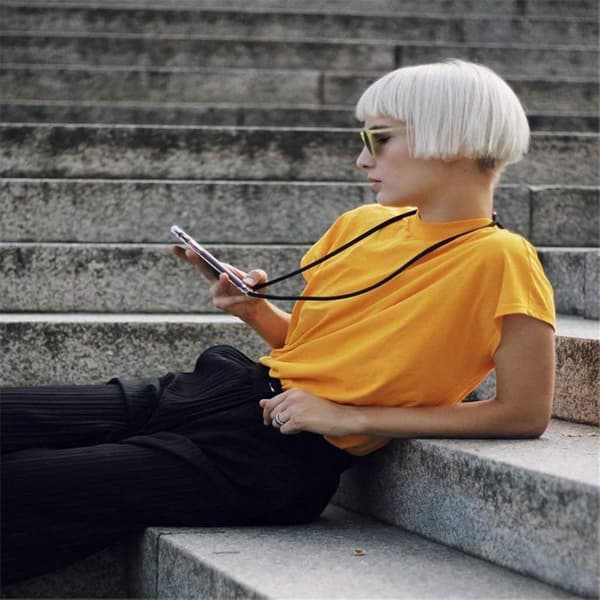 SILIKONEETUIS TIL SAMSUNG GALAXY NOTE 20 TRANSPARENT + LYSERØD LANYARD