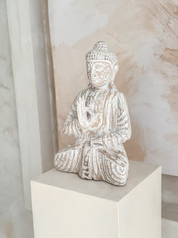 Istuva Buddha-veistos